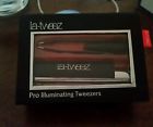 885389000359 La-tweez Pro Illuminating Tweezers With