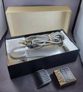 Andis 11d-gc Vintage Model Gc - Groom Clipper -w/ Orig. Box And Extras