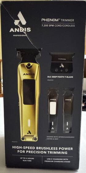 562310 Andis Phenom Lithium-ion Electric Beard And Hair Trimmer Charging Stan Gold