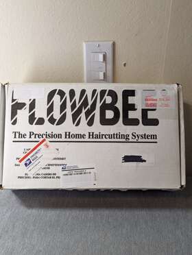 Flowbee 691039897978 Haircutting System No Adapters Or Attachments