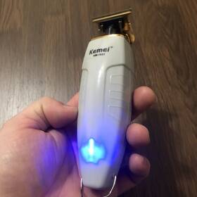 Km-1931 Kemei Electric Mens Hair Clipper Only White Missing Power Cord Preowned