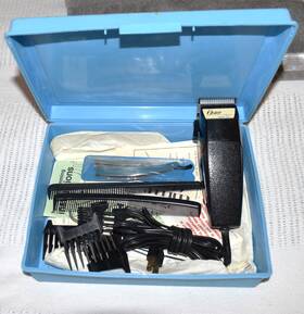 617-14a Oster Vtg Model Hair Clipper Set With Thinning Shears Guards Case And More