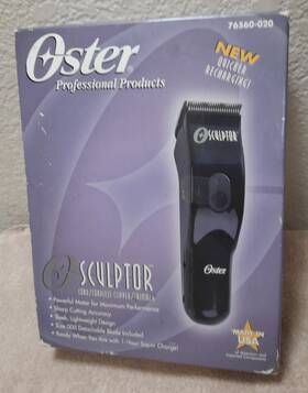Oster 76560 Professional Sculpting Cord/ Cordless Clipper Trimmer Model Black