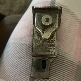 50933 Race Vintage Electric Hair Cutter Clip Attachment Racine Universal Motor #50933