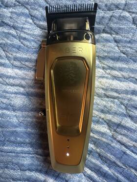 Stylecraft Sc617m Pro Saber 2.0 Metal Cordless Clipper Digital Brushless Gold
