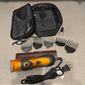 Visit The Conair Store Hct423r Conairman Chopper 10-piece Hair Clipper Set
