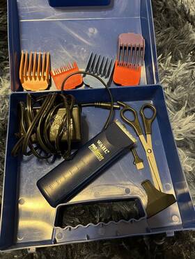 Wahl 015110078159 Pro Series Rechargeable Hair Clippers With Attachments And Case
