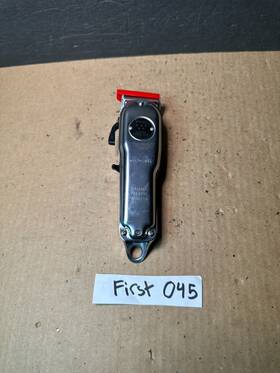 Wahl 8504l Professional Series Metal Edition Cordless Magic Clip