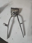 Oster Model 110 Hand Hair Clipper Barbershop Old Collectible Vintage. Fixed Price $29.00.