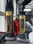 Andis Phenom Cordless Rechargeable Clipper/trimmer Set Beard Hair Gold/black. Fixed Price $195.00.