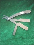 Utopia Care Straight Edge Shaving Cut Throat Razor Black. Fixed Price $12.00.