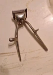 Kayser New York "BEAUTICIAN"-000 Vintage Manual Clippers Amazing Condition. Fixed Price $18.95.
