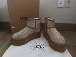 Ugg Womens Cosmos Mini Platform Chesnut Boots Size 6 New Box. Fixed Price $940.00.