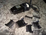 Vintage Oster 274-04 Series Classic Cut Hair Trimmer Clippers Works. Fixed Price $22.49.