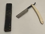 Vintage Carl Monkhouse Straight Razor C-mon Blackie Diamond Ellicottville Ny. Fixed Price $40.00.