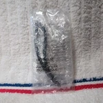 Avon Brand New Ergonomic Tweezer Discontinued F3506281 2011. Fixed Price $25.75.