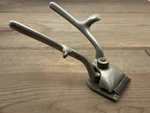 Antique John Oster Manual Clippers #00 Metal Barber Hair Cutting Tool Racine Wi. Fixed Price $21.95.