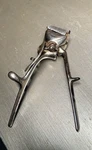 Vintage Oster MODEL-K-000 Hand Held Hair Clippers With Butterfly Nut Adjuster. Fixed Price $9.95.